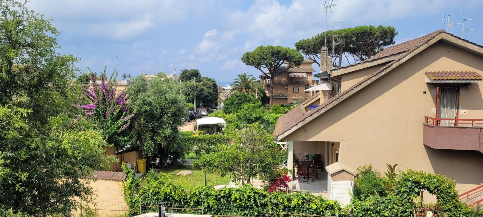 Villa Rimini - Seaview & Roman Holidays Apartments - Garden&Beach 300Mt Анцио Экстерьер фото